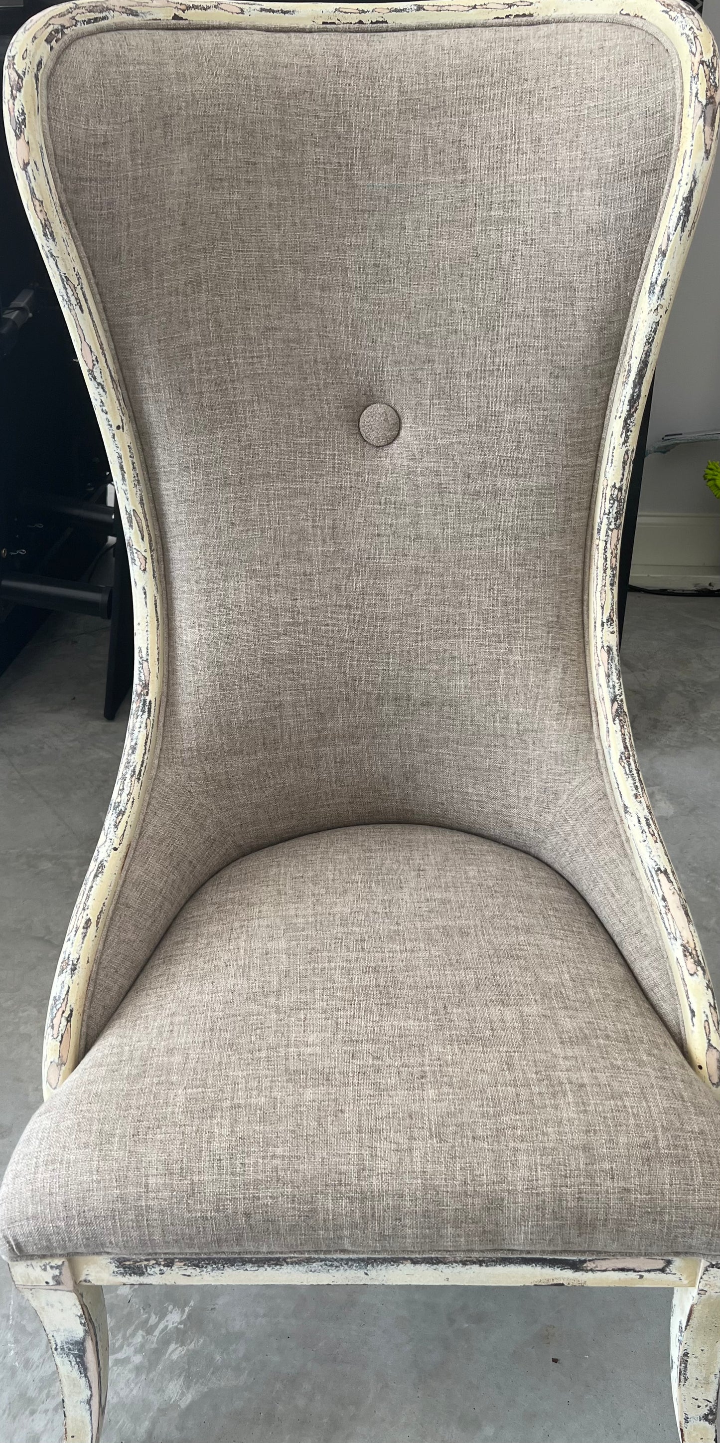 Selam Wing Chair